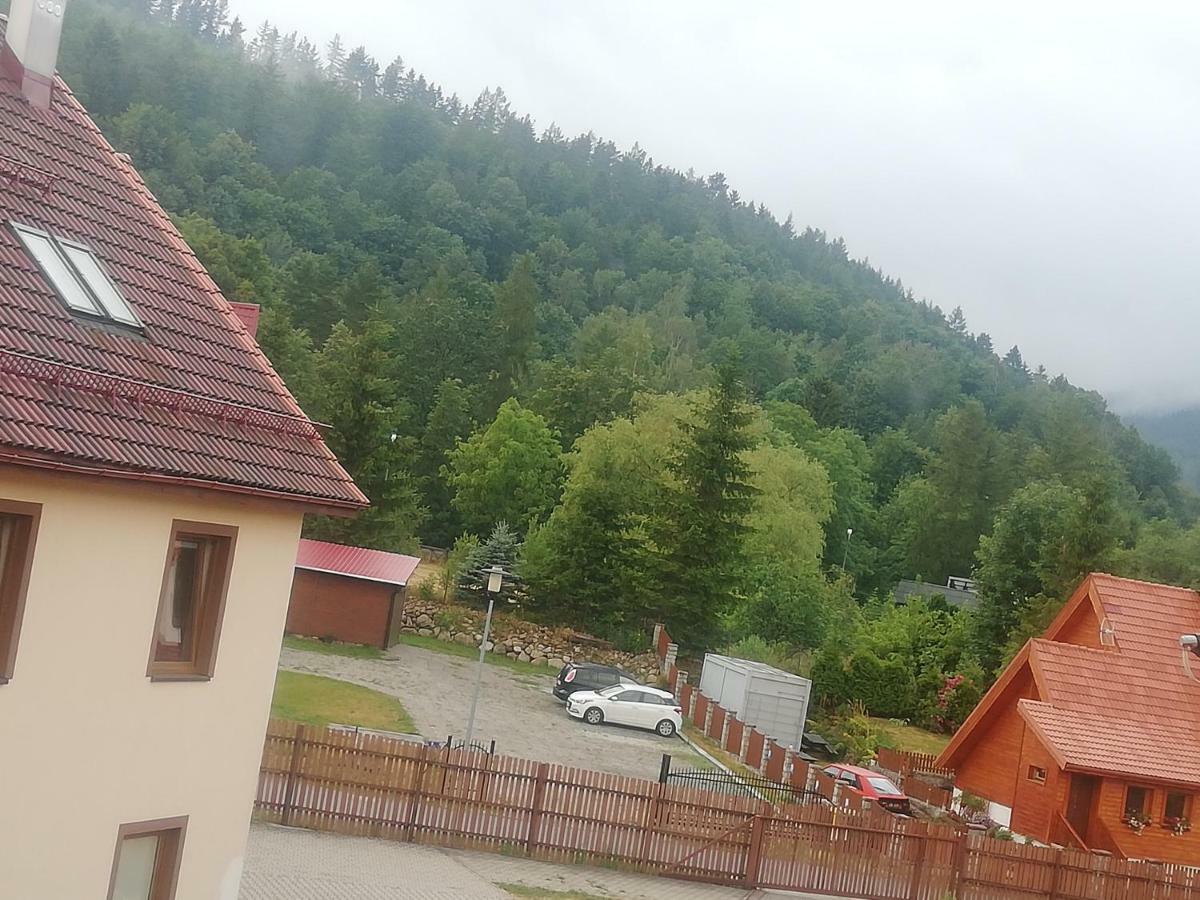 Apartment Boczna 9 *